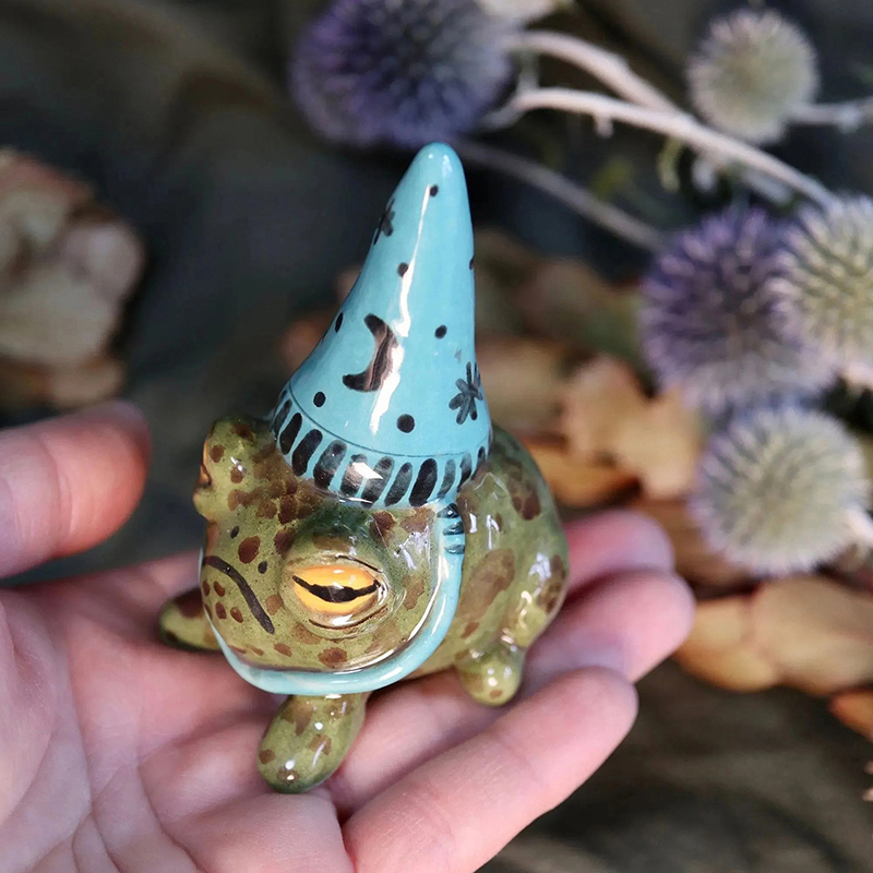 Topi penyihir patung katak kec - Bonsai Garden Art ulasan dan harga